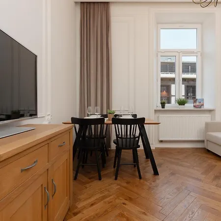 Lejlighed Strzelecka Old Town Cracow By Renters Prestige *