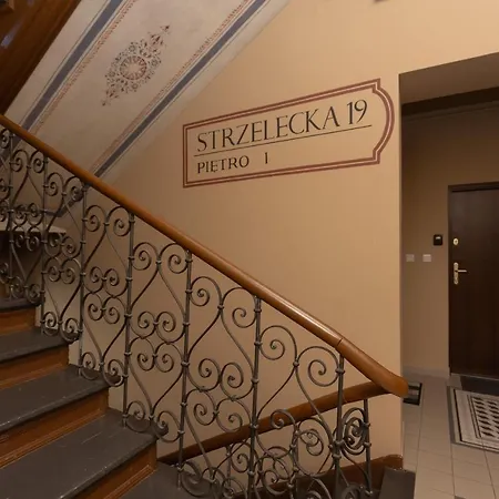 Lejlighed Strzelecka Old Town Cracow By Renters Prestige