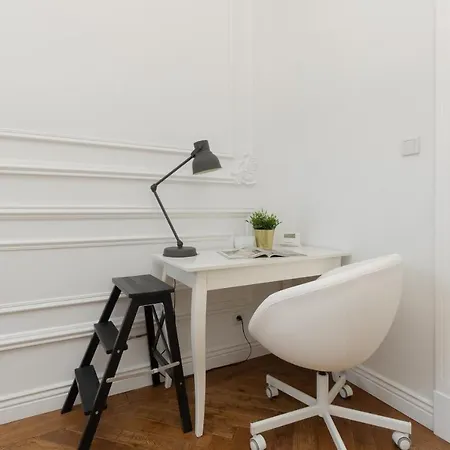 Strzelecka Old Town Cracow By Renters Prestige