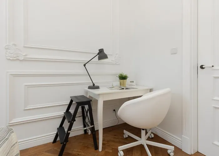 Strzelecka Old Town Cracow By Renters Prestige