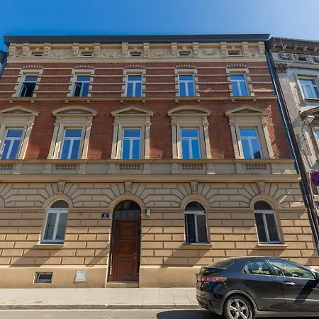 Strzelecka Old Town Cracow By Renters Prestige